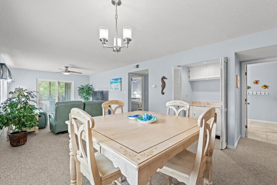 Summertree C9 Apartment in South Carolina