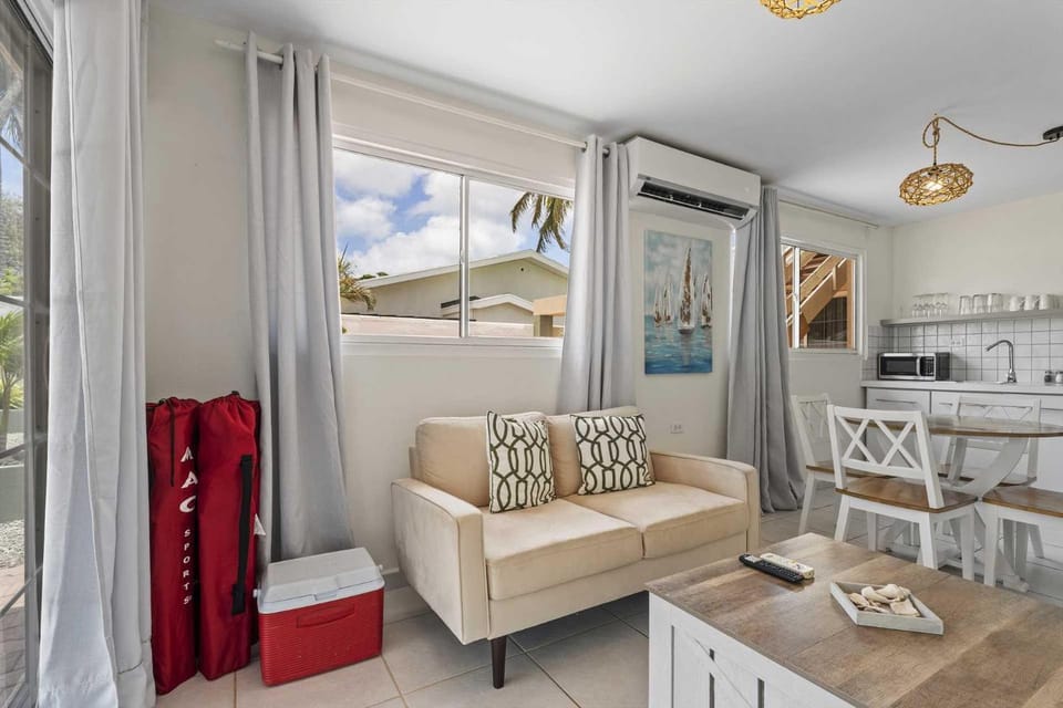 WLR4 - 2BR near Palm Beach - White Lotus Retreat Apartment in Noord
