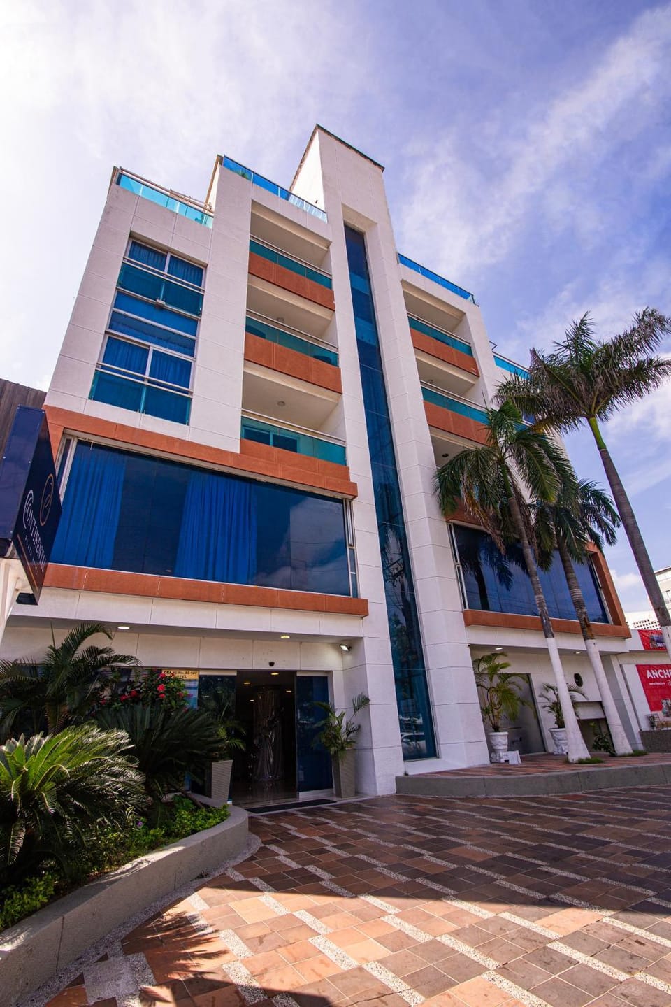 Property building, Facade/entrance