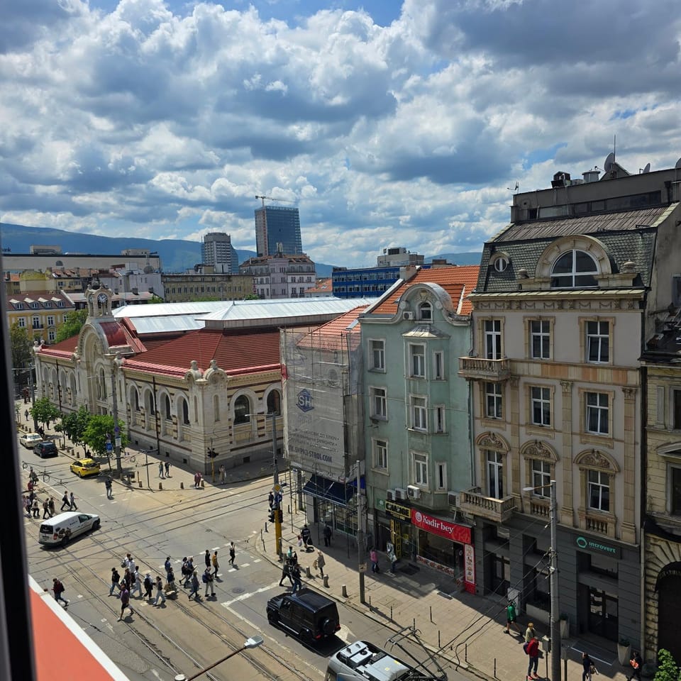 Natural landscape, City view, Street view