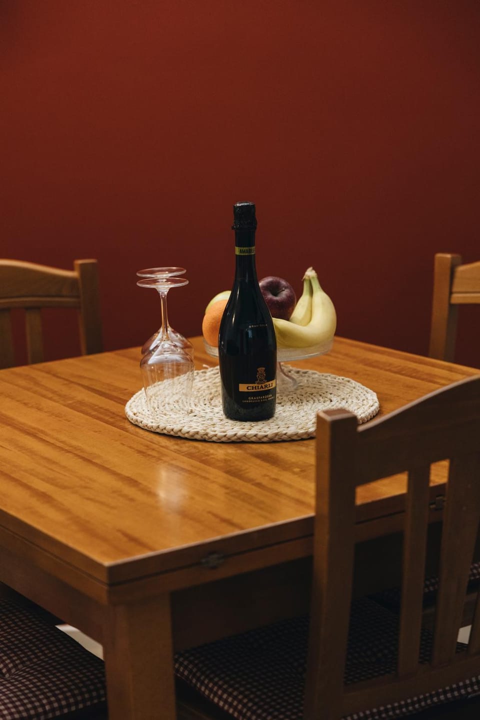 Seating area, Dining area
