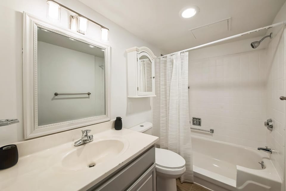Legacy at Imperial Village 601 I 2 Bed 2 Bath Apartment in Richmond