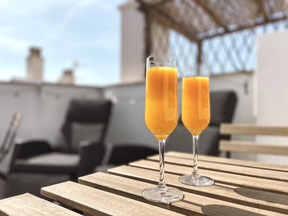 Patio, Day, View (from property/room), Balcony/Terrace, Living room, Seating area, Drinks