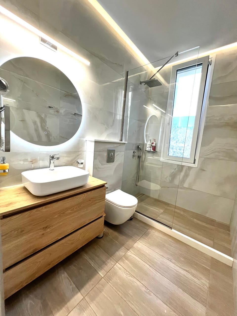 Presidential Sea View Apartment in İzmir Province