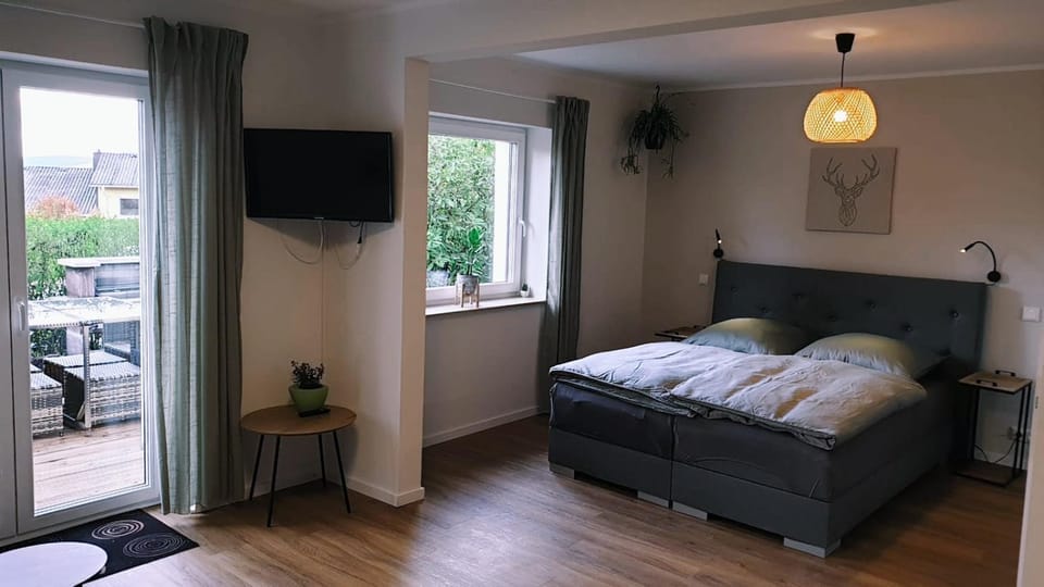 Living room, Bedroom