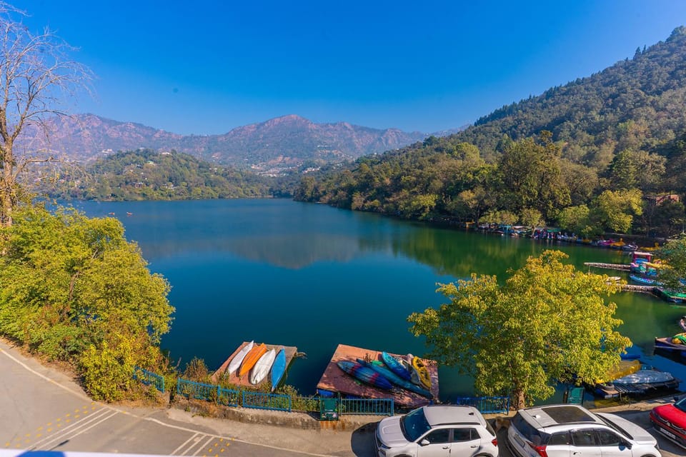 Natural landscape, Lake view, Mountain view