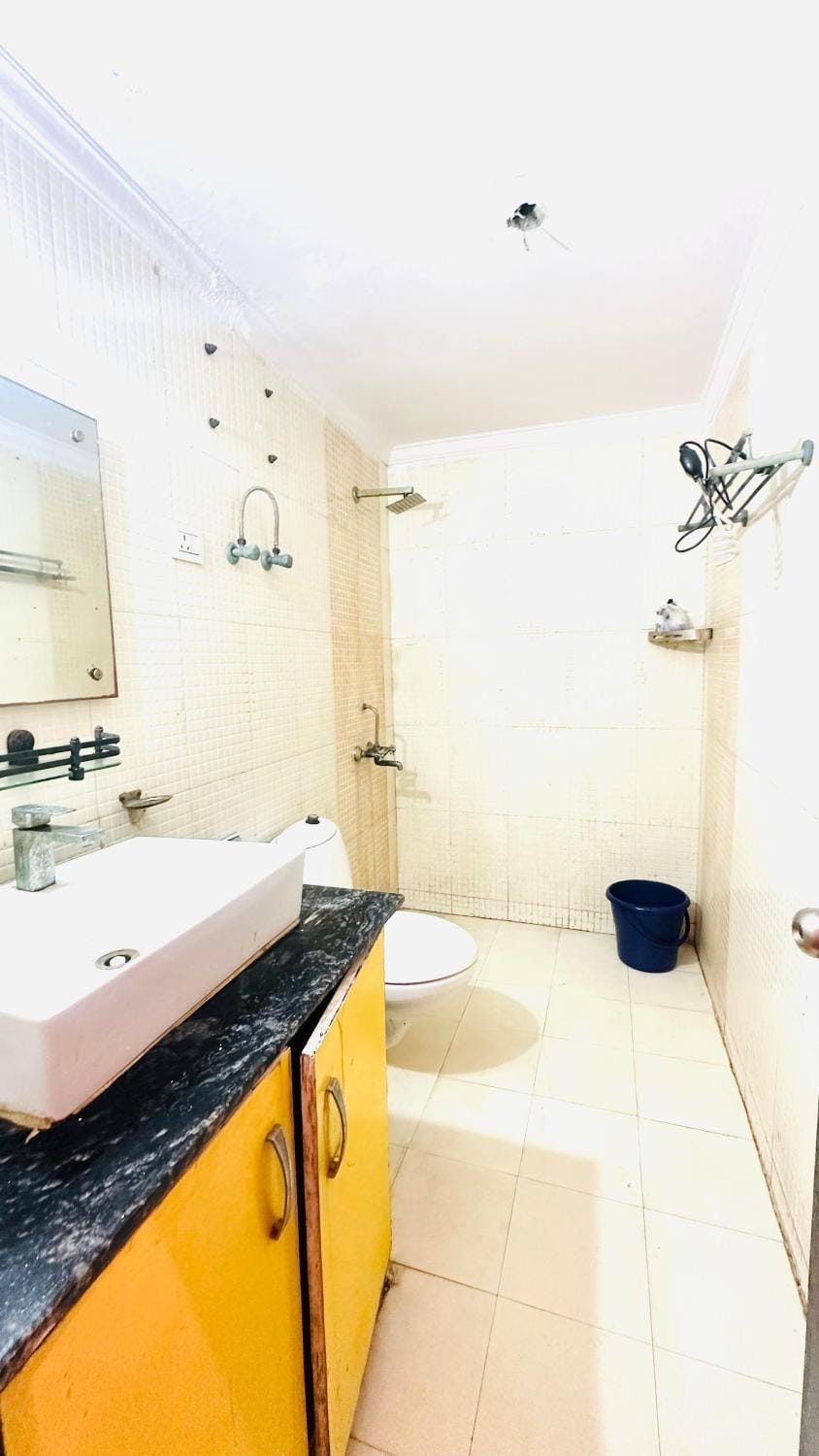 Couples friendly Apartment in New Delhi