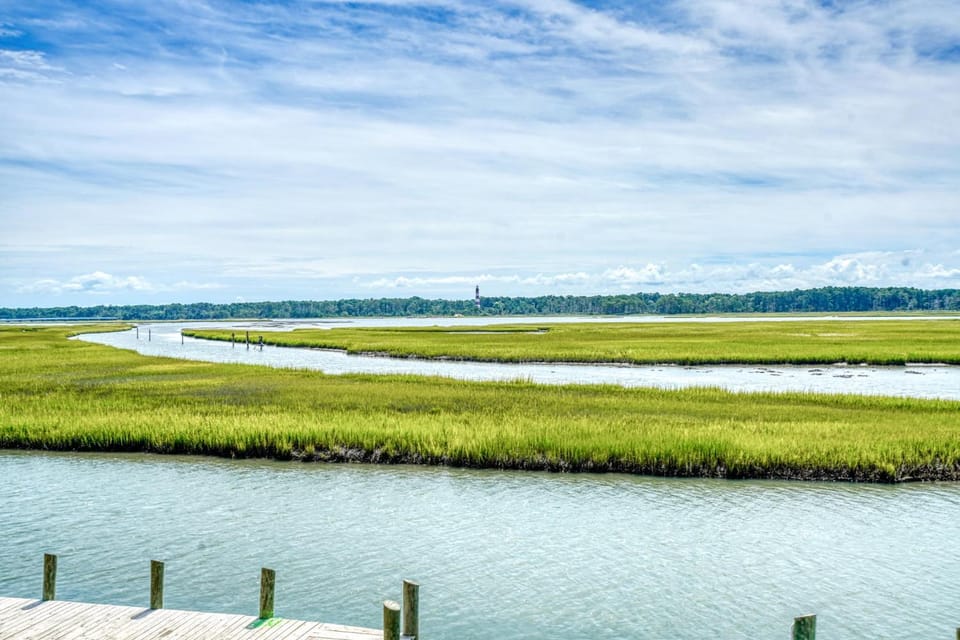 Stingray - Waterfront & waterside balcony! House in Chincoteague Island