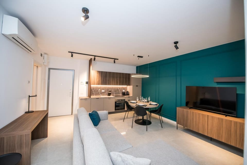 Living room, Seating area, kitchen