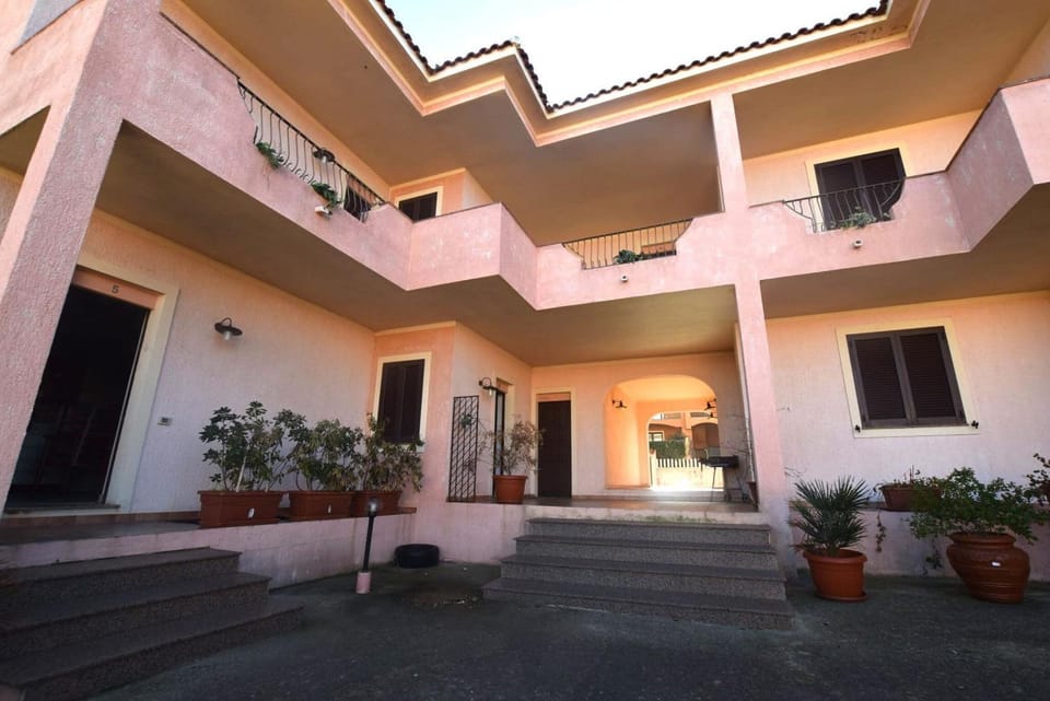 Property building, Spring, Summer, Autumn