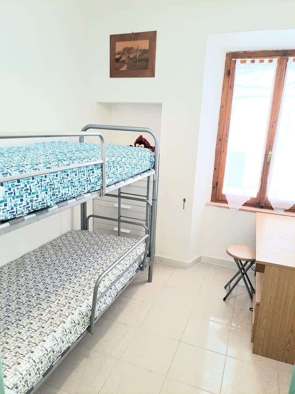 Bedroom, bunk bed