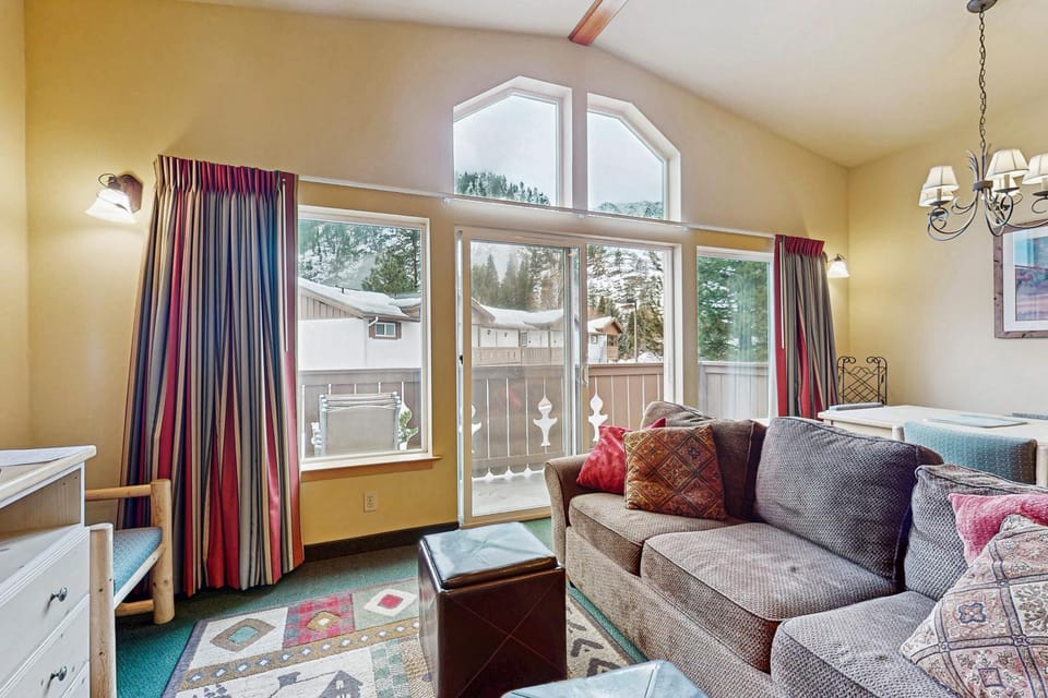Icicle Village Resort Condos #407 & #408 Apartment hotel in Leavenworth