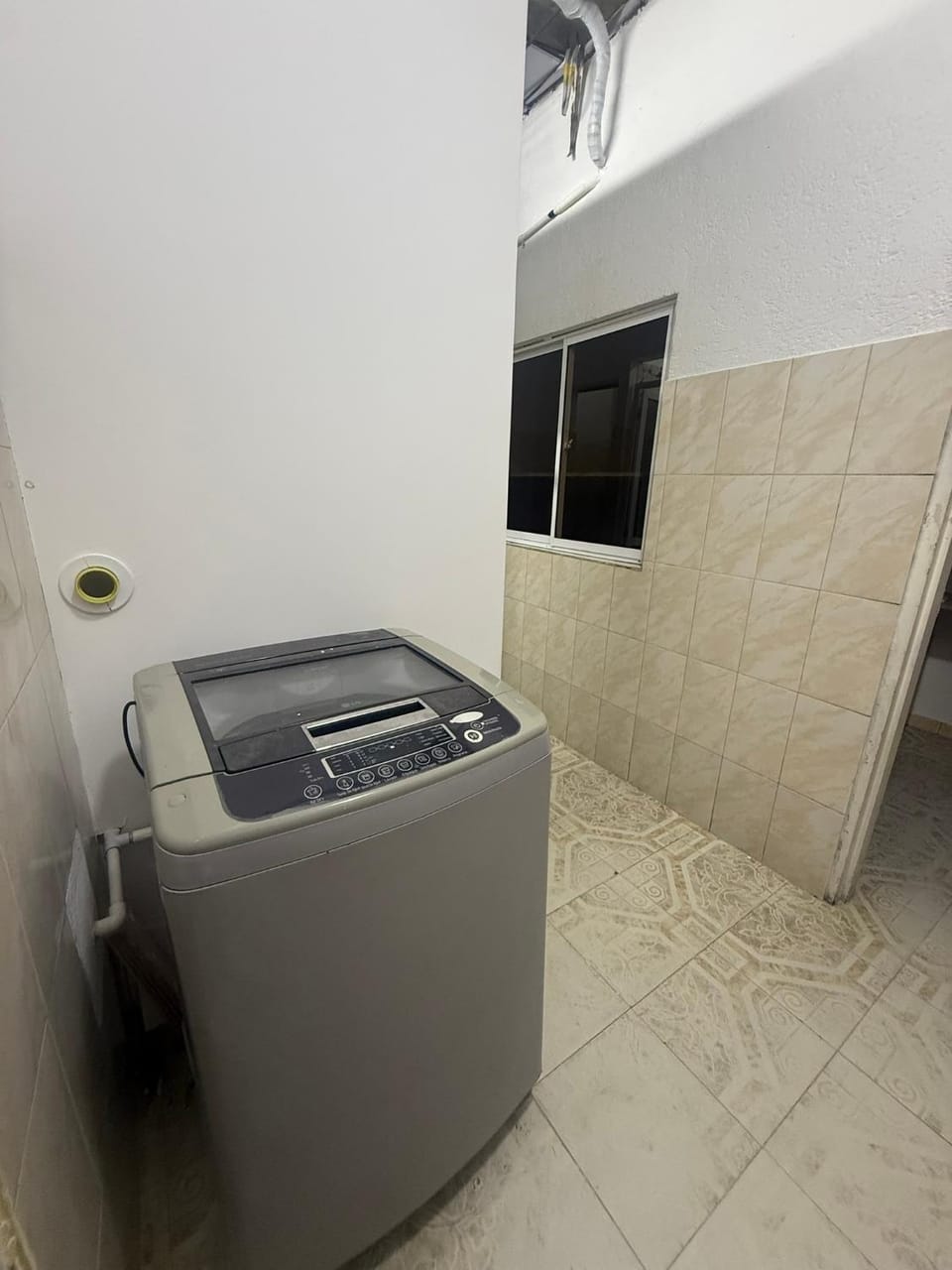 Apartamento Cerca Aeropuerto Apartment in Cali