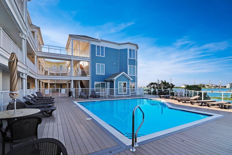 Sunset Bay Villa 312 - Waterfront & includes a boat slip! House in Chincoteague Island