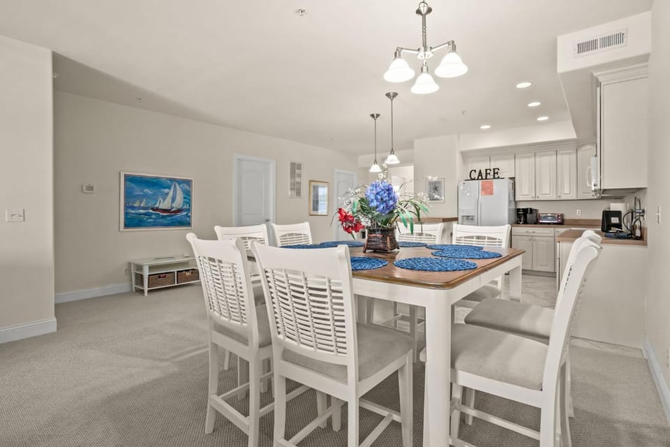 Sunset Bay Villa 312 - Waterfront & includes a boat slip! House in Chincoteague Island