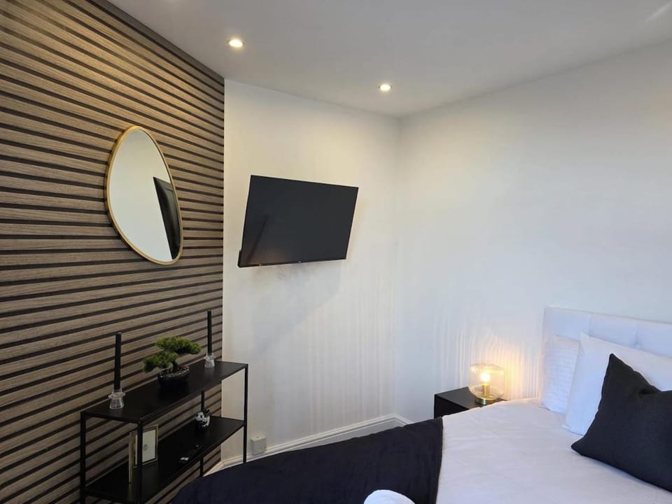 TV and multimedia, Bedroom