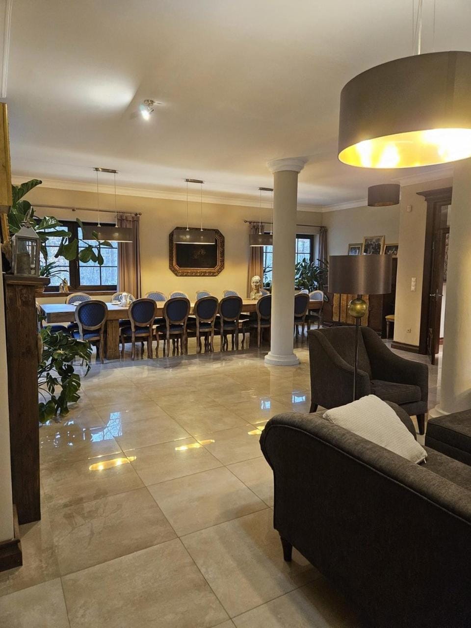 TV and multimedia, Living room, Seating area