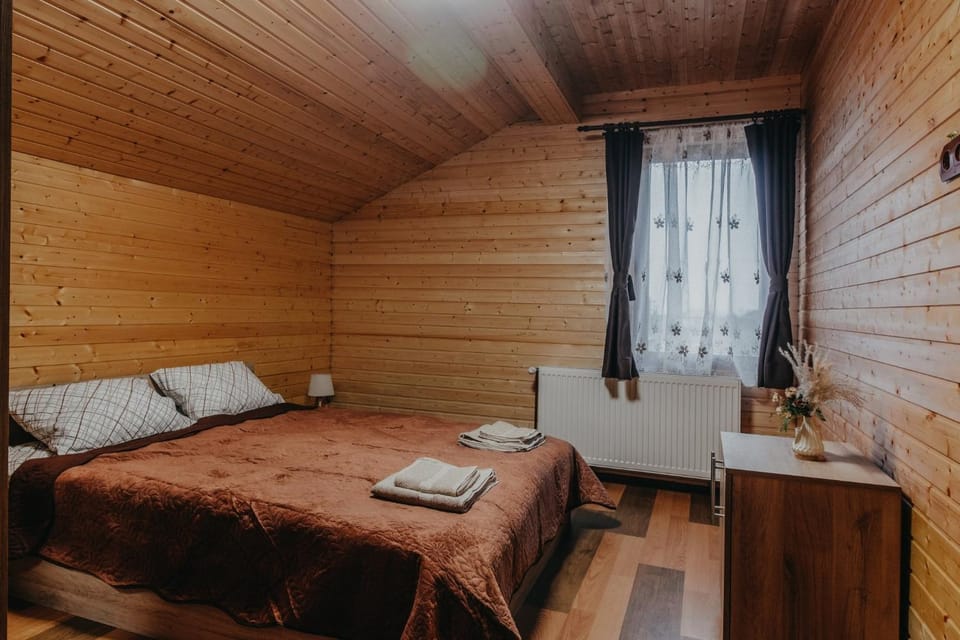 Kéri Panzió és Rendezvényház Bed and Breakfast in Romania