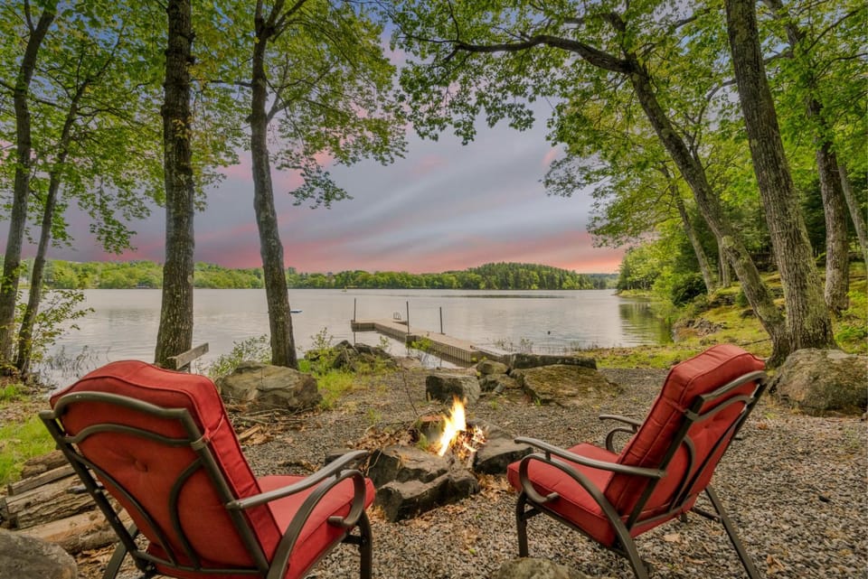 View (from property/room), Lake view