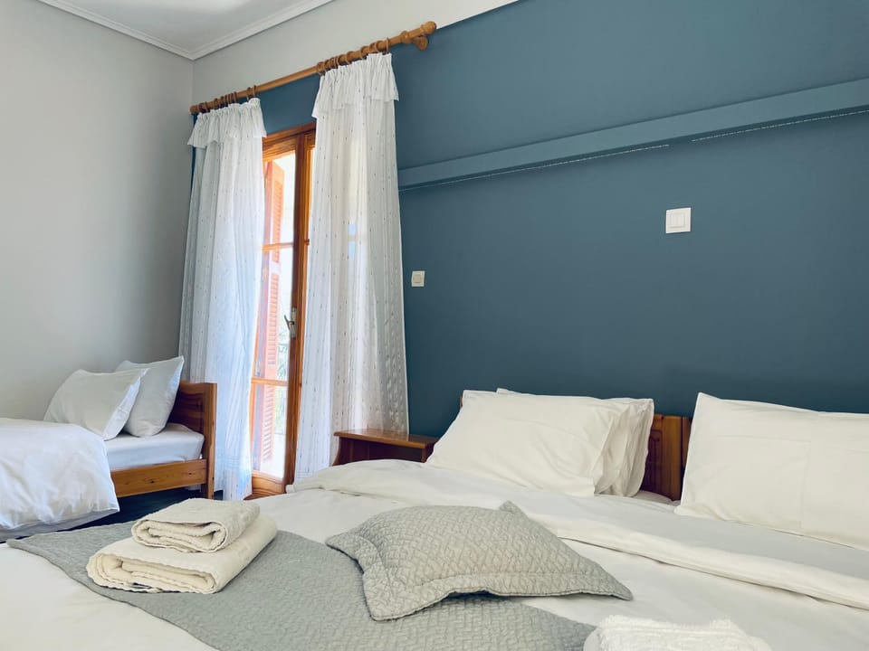 Guesthouse Lykourgos Bed and Breakfast in Messenia