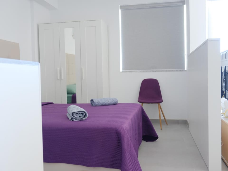 St Julians Central New Apartment! Bright, Spacious and next to the Beach Apartment in Saint Julians