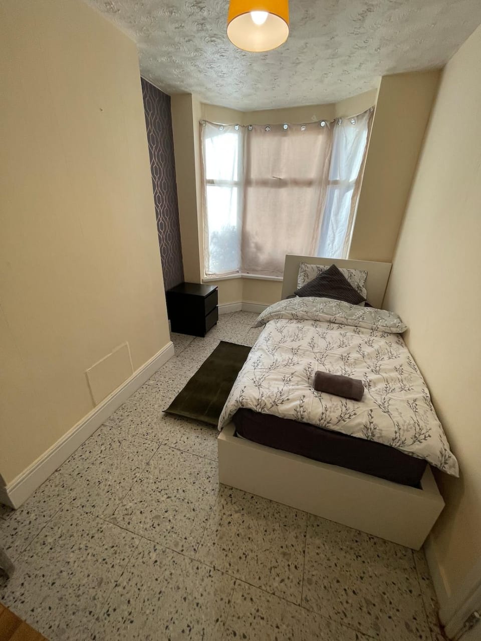 Home away from Home Apartment in North Warwickshire District