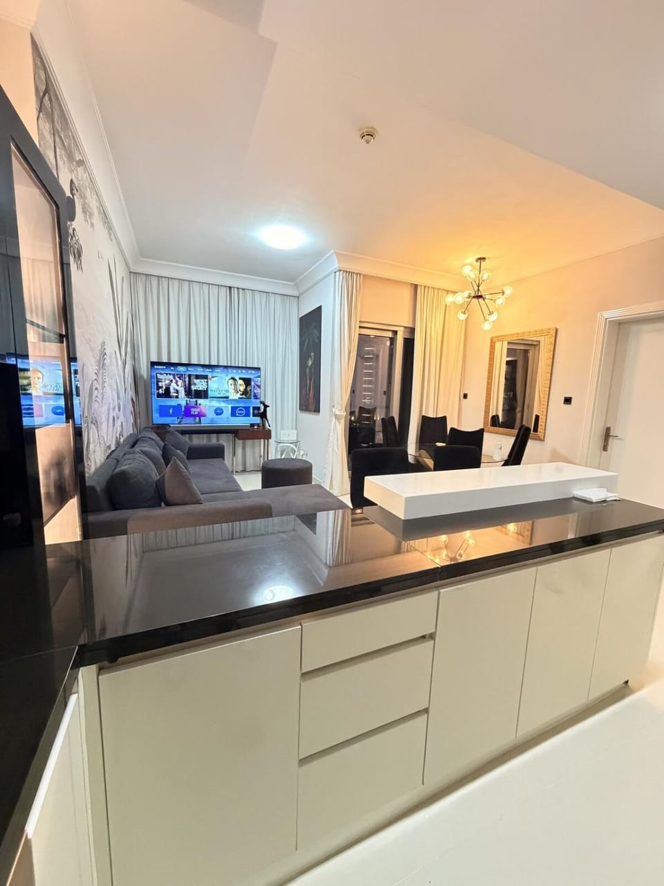 Kitchen or kitchenette, Living room, Seating area