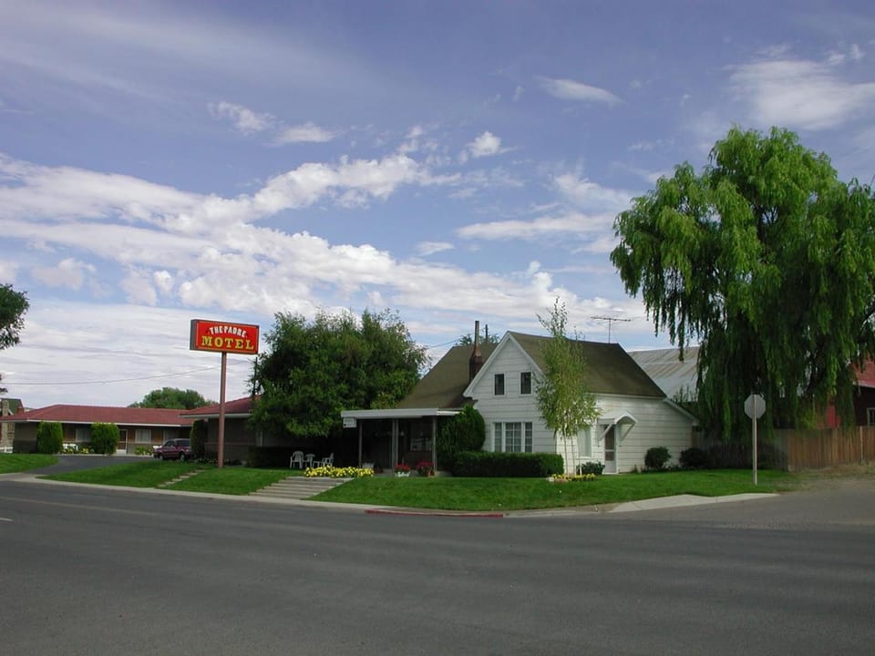 Property building, Street view