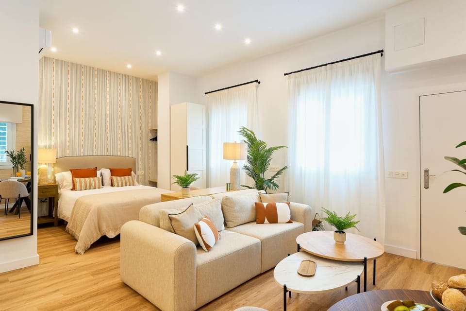 Bed, Living room, Seating area
