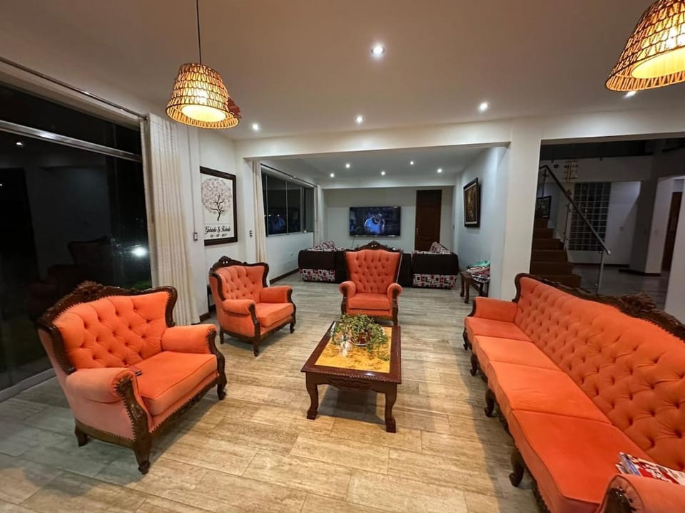 Casa campo en Cieneguilla 2,040m2 House in Lima