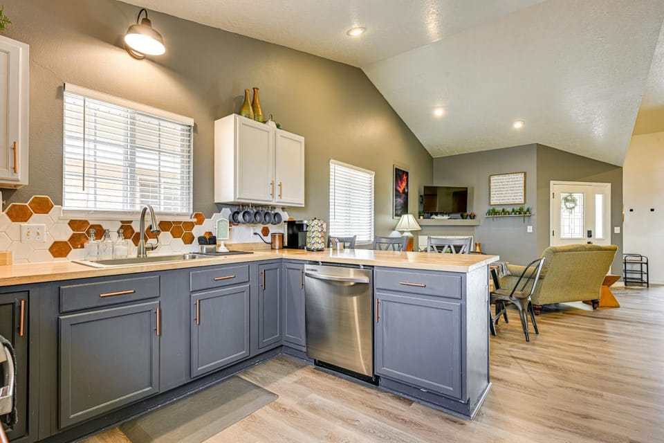 Deck + Mountain Views: Cedar City Family Home! House in Cedar City