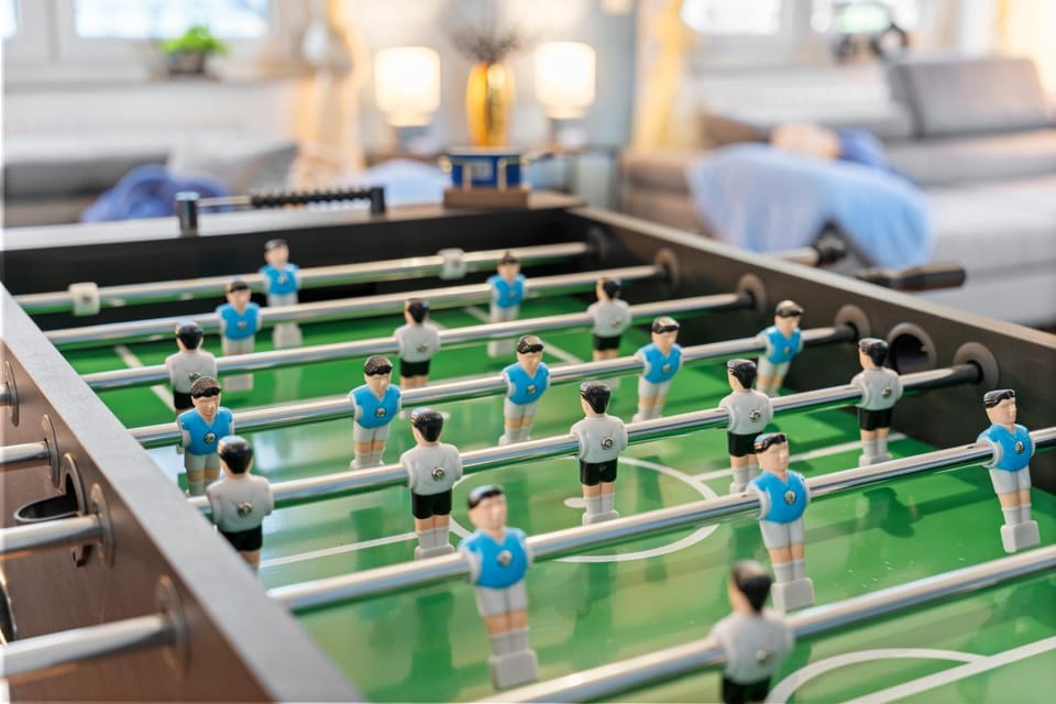 Game Room, Living room