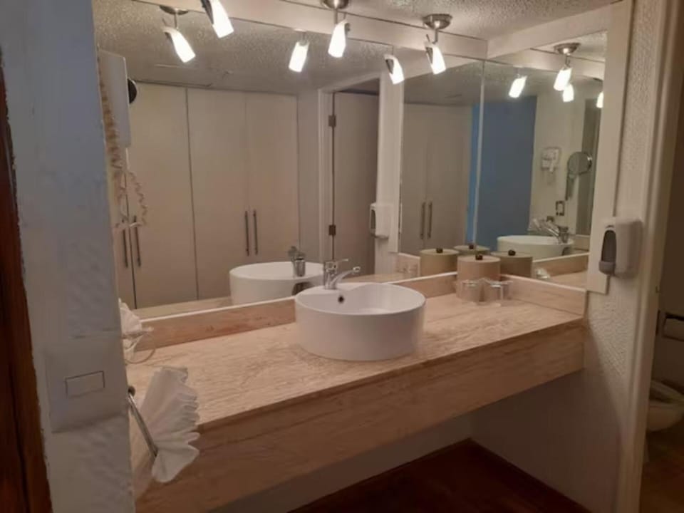 Prime beachfront flat & balcony! House in Puerto Vallarta