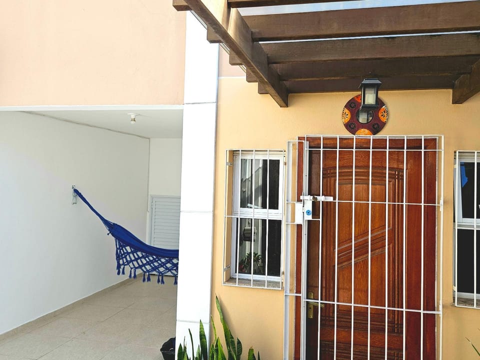 Facade/entrance, Day