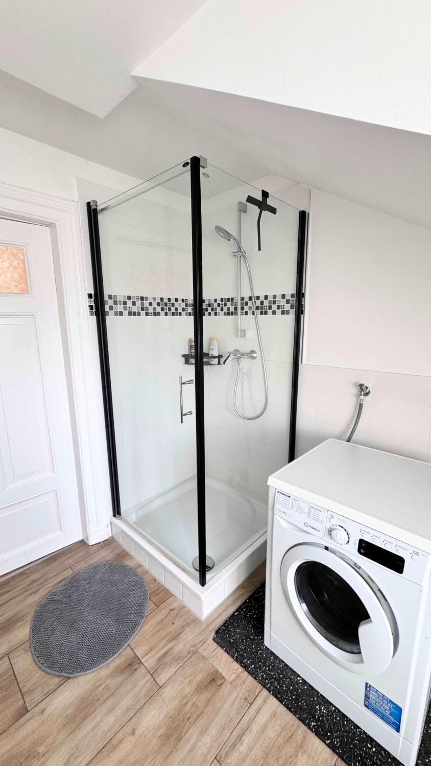 Loft Hof Hamburg Central near UKE NDR ZOO Apartment in Hamburg