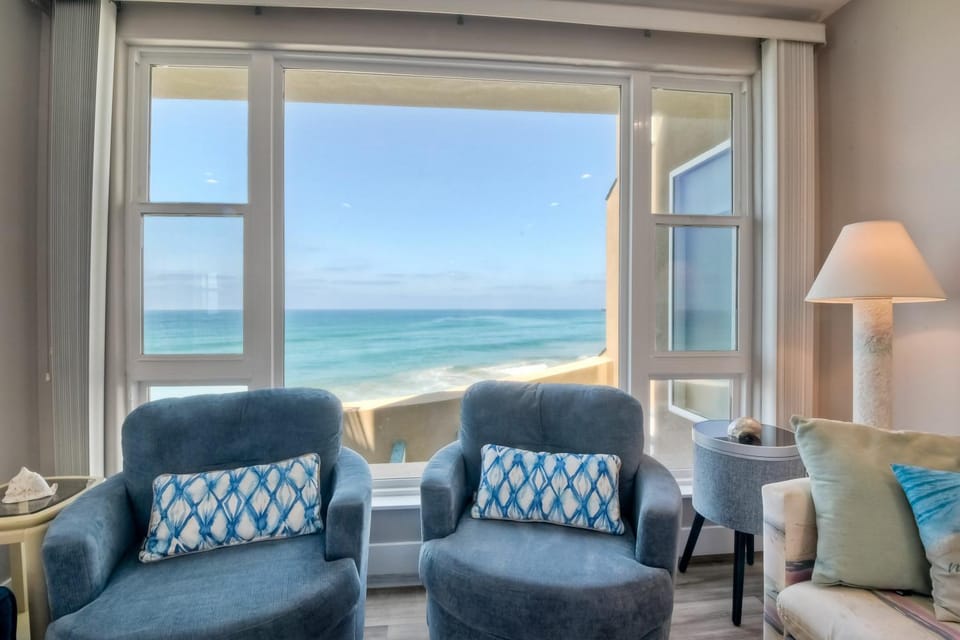 901 S Pacific House in Oceanside