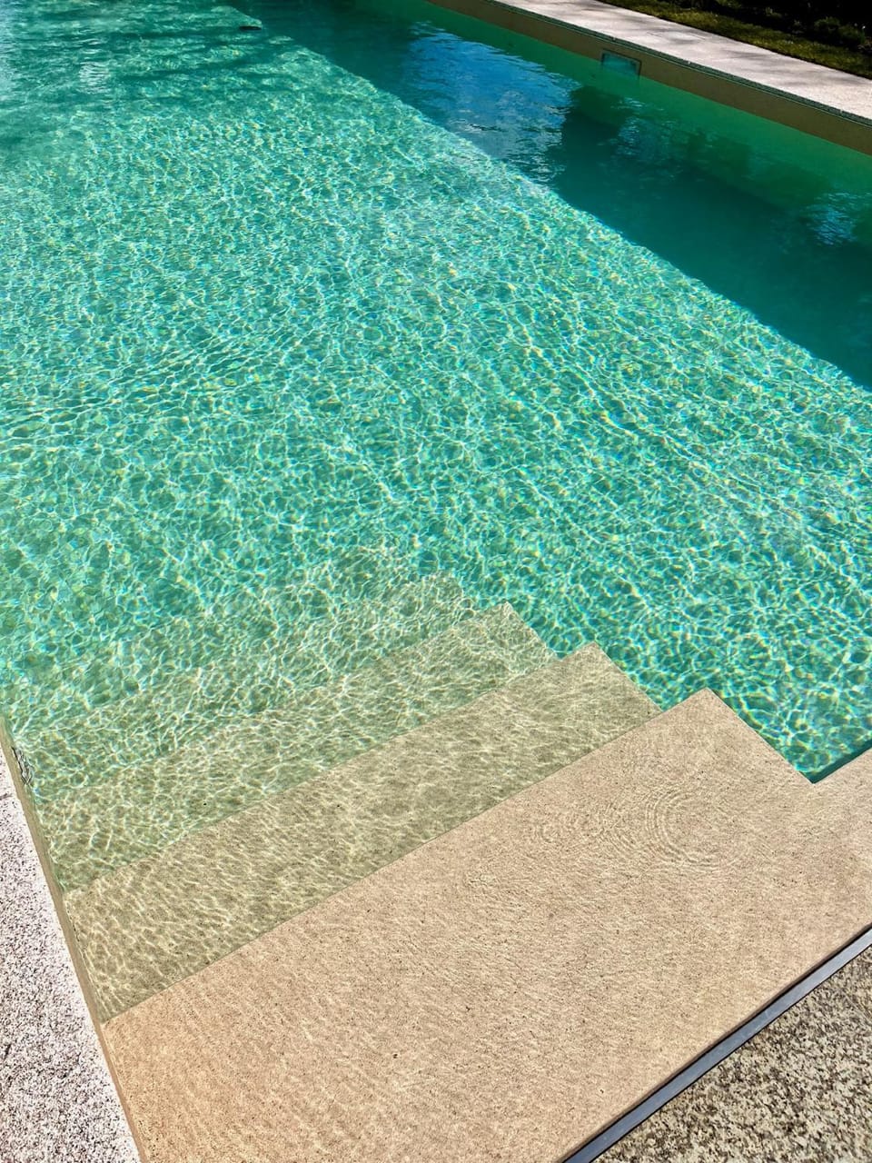 Swimming pool, Swimming pool