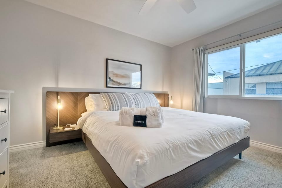3080 Lincoln - Unit 12 House in Carlsbad