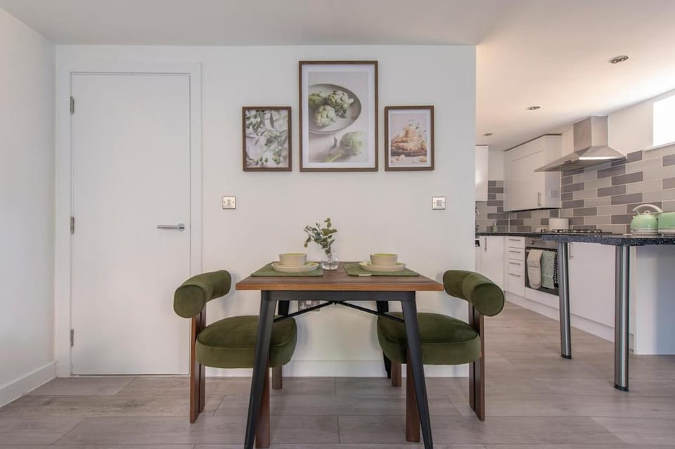 The Green Haven-Cozy luxury flat in Crayford Apartment in Dartford