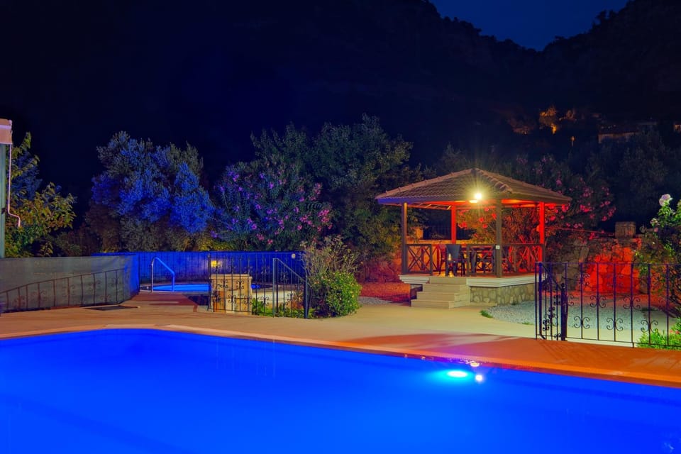 Night, Natural landscape, Swimming pool