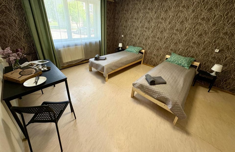 Bed, Photo of the whole room, Seating area