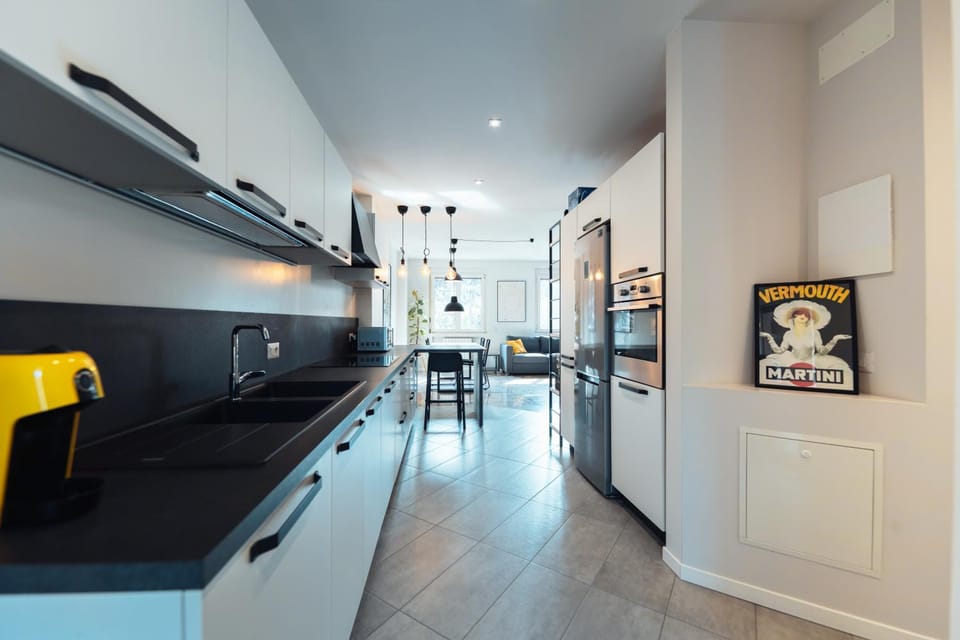 Kitchen or kitchenette, oven, stove