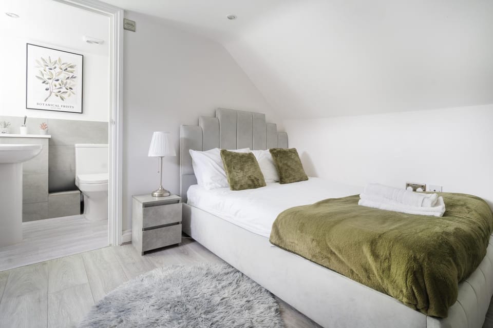 Jasmin Place Apartment in Luton