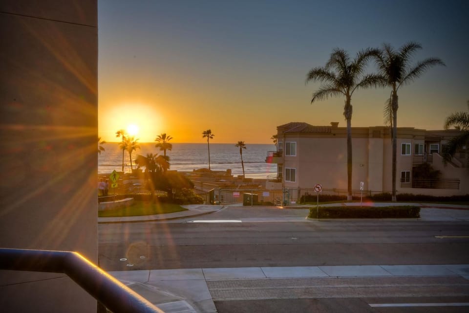400 N Pacific - Unit 203 House in Oceanside