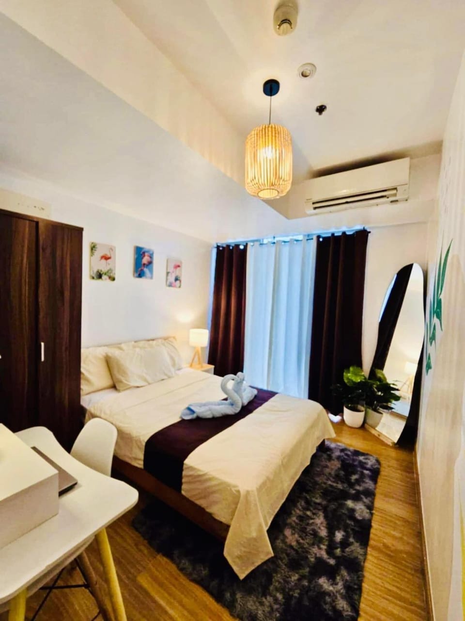 Azure staycation by Marco Hotel in Paranaque