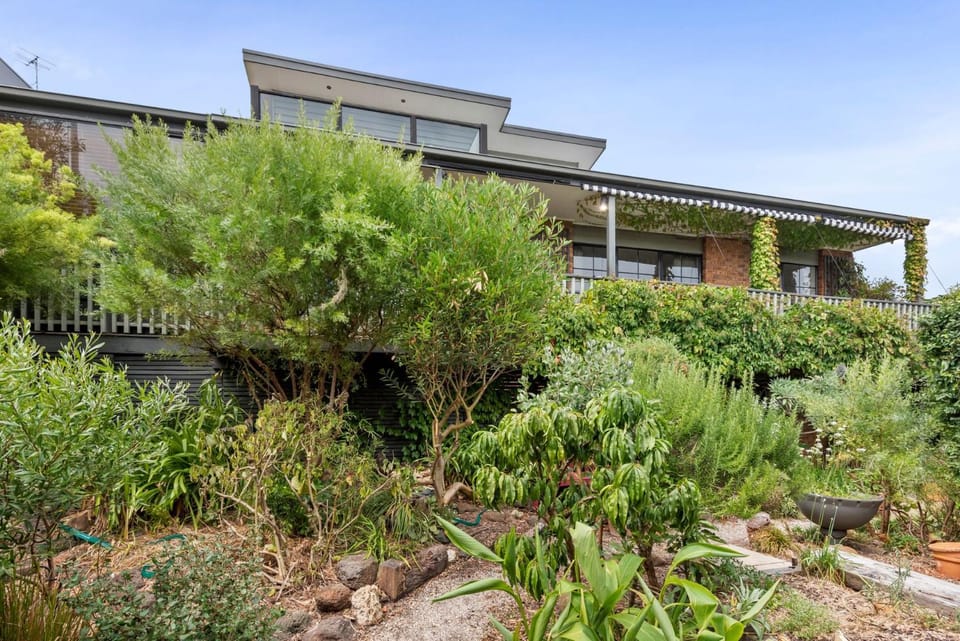 Property building, Garden