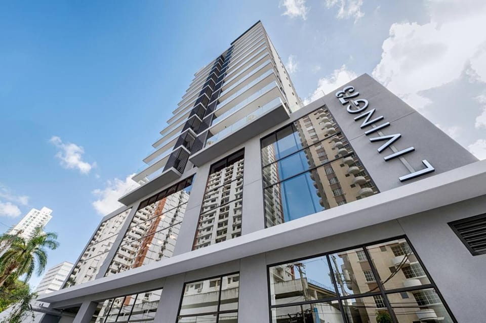 Modern Cozy Apartment Pool, Gym & Coworking Apartment in Panama City, Panama