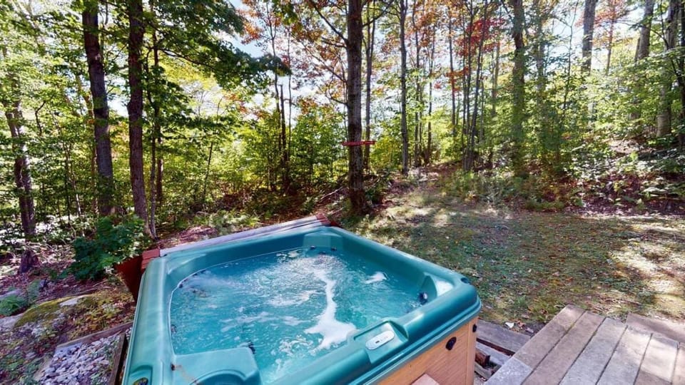 Great Escape Ski Lodge House in Mendon