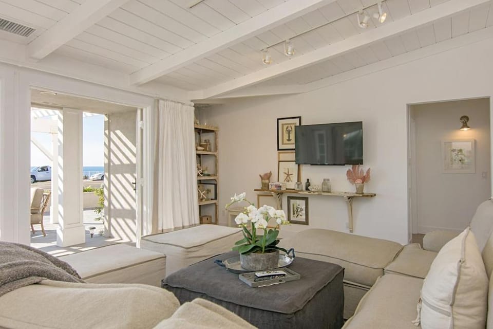 3690 Carlsbad Boulevard - Unit A House in Carlsbad