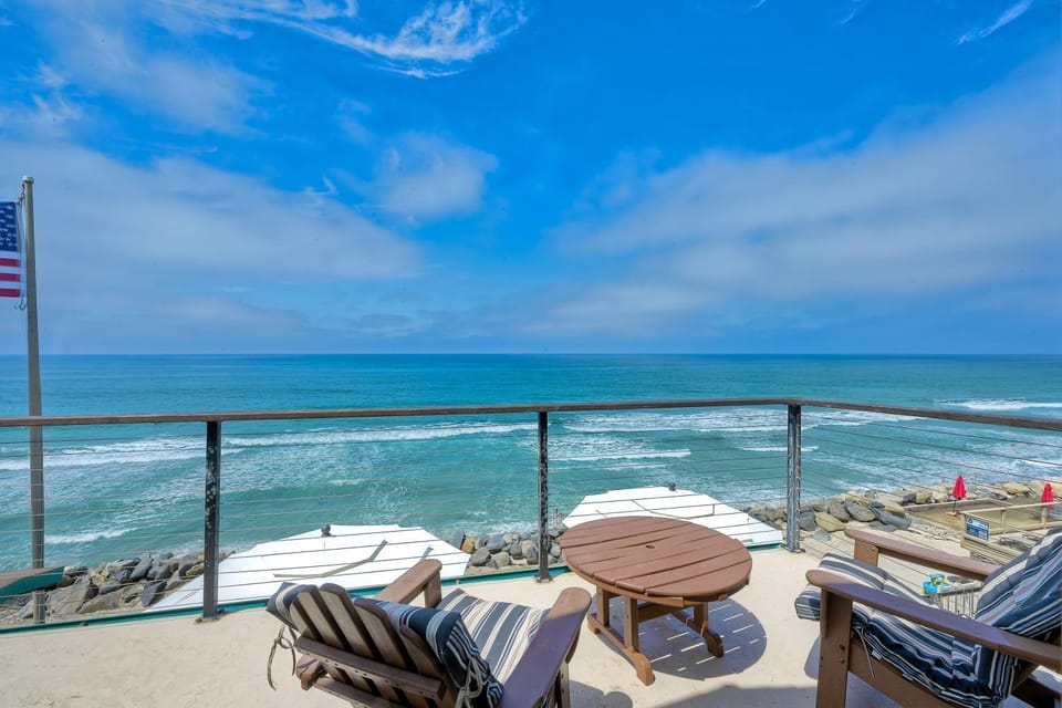 1745 S Pacific House in Oceanside